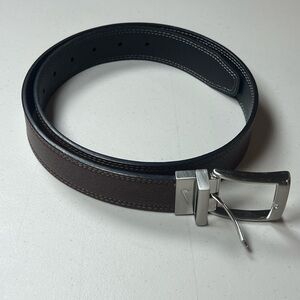 Nike Men’s Belt Reversible Pebble Brown and Black Size Small Belt Golf EUC